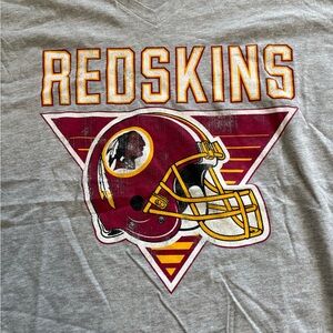Women's Washington Redskins V-Neck T-Shirt | XXL